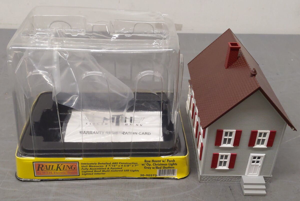 MTH 30-90573 O RailKing Row House #2 with Christmas LEDs EX/Box