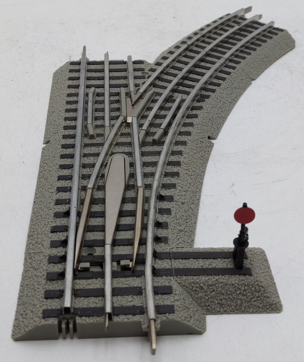 Lionel 6-12018 O-36 Right Hand Manual FasTrack Switch Turnout EX/Box