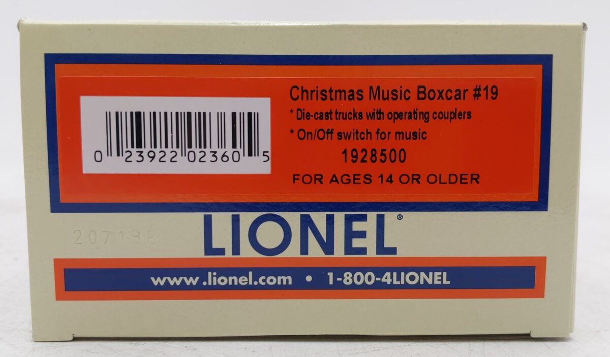 Lionel 1928500 O Gauge Christmas Music Boxcar #19 EX/Box