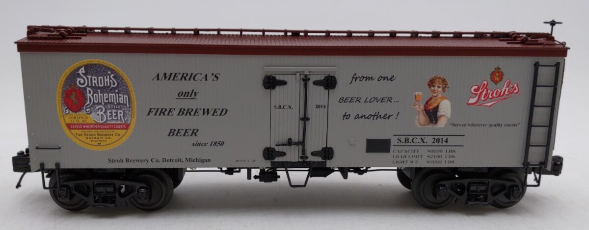 MTH 20-94539 O Gauge Stroh’s Beer 36’ Woodsided Reefer Car #2014 EX/Box