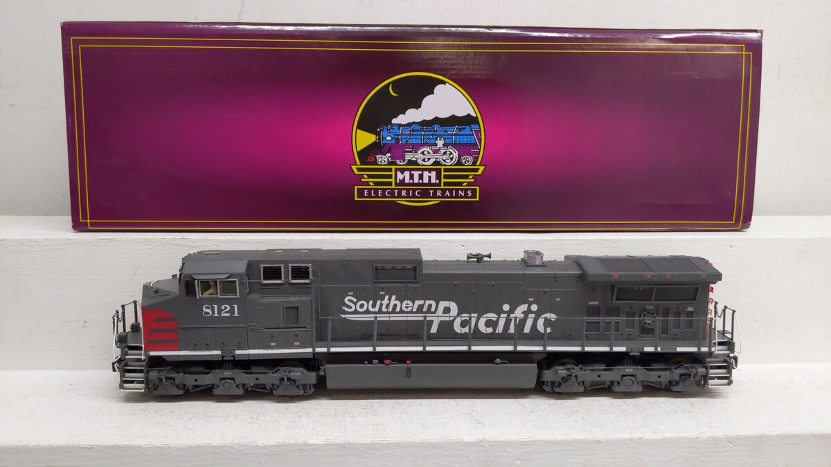 MTH 20-21146-1 O Southern Pacific Dash-9 Diesel Engine #8121 w/PS3 EX/Box