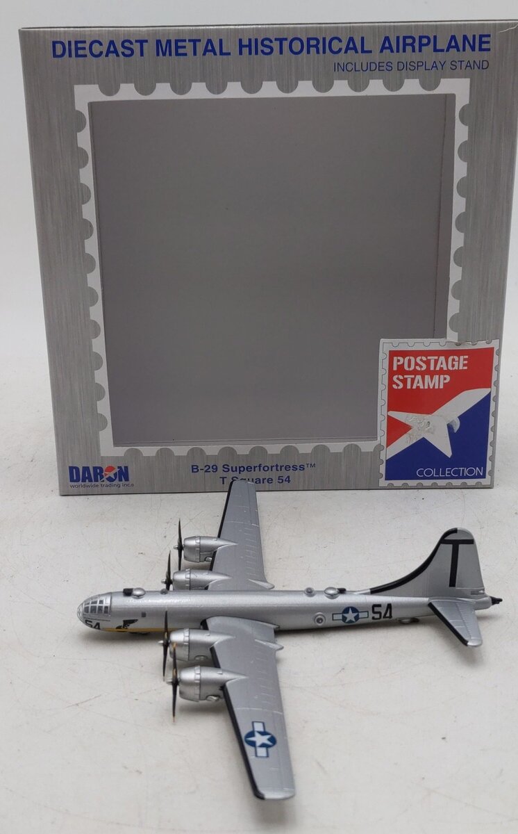 Daron Worldwide Trading PS5388-2 1:200 T-Square B-29 Museum of Flight #54 LN/Box