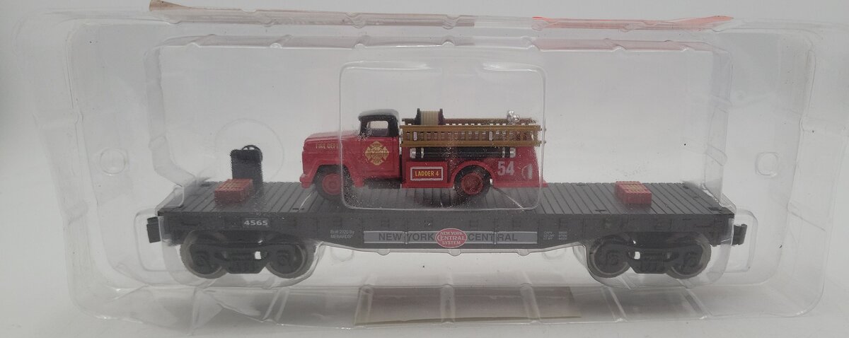 Menards 279-5604 O New York Central Flatcar w/ Fire Truck NEW