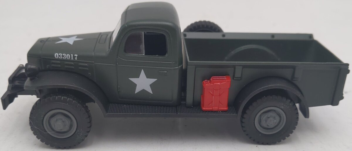 Menards 279-9397 1:48 Die Cast 1947 Power Wagon Army EX/Box