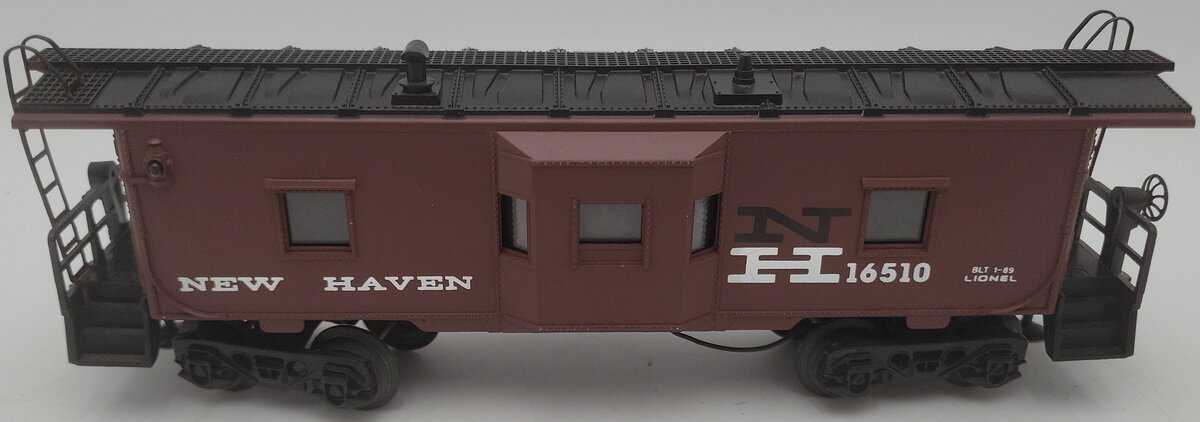 Lionel 6-16510 O New Haven Bay Window Caboose with Lighted Interior #16510 VG/Box