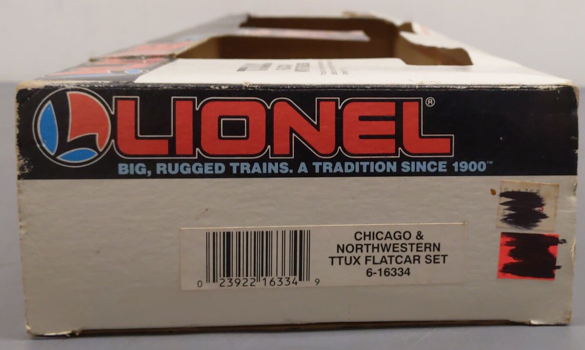 Lionel 6-16334 O Chicago & Northwestern TTUX Flat Cars with Trailers VG/Box