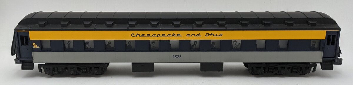 Lionel 6-19089 O Chesapeake & Ohio Heavyweight Passenger Car #2572 EX
