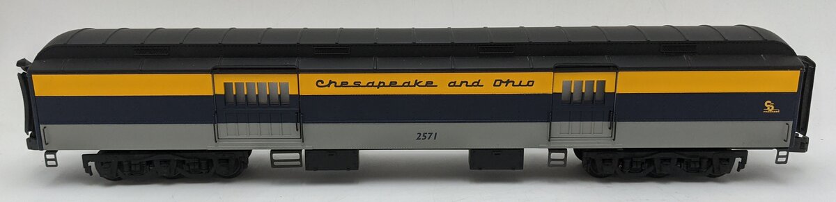 Lionel 6-19088 O Chesapeake & Ohio Heavyweight Baggage Car #2571 EX