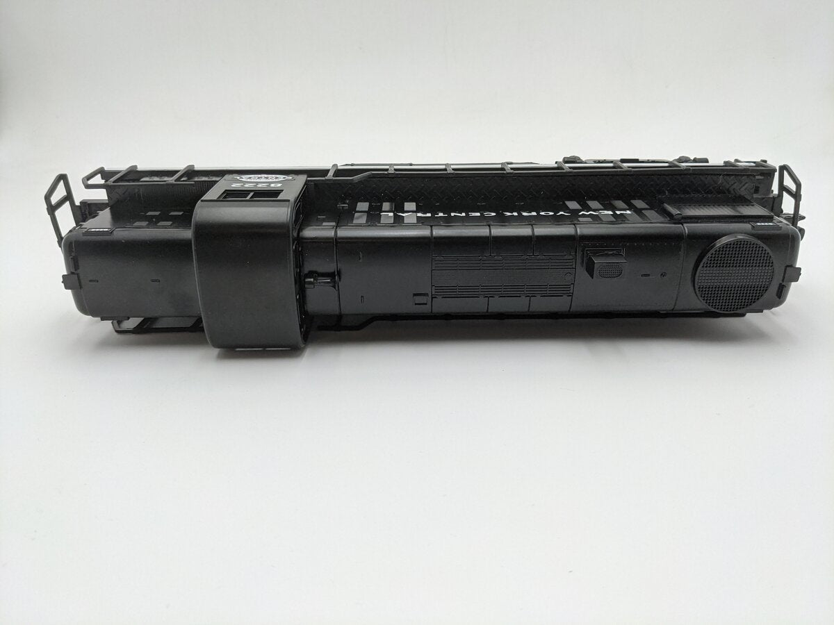 Lionel 6-82984 O NYC RS-3 Lionchief Diesel Locomotive #8222 VG