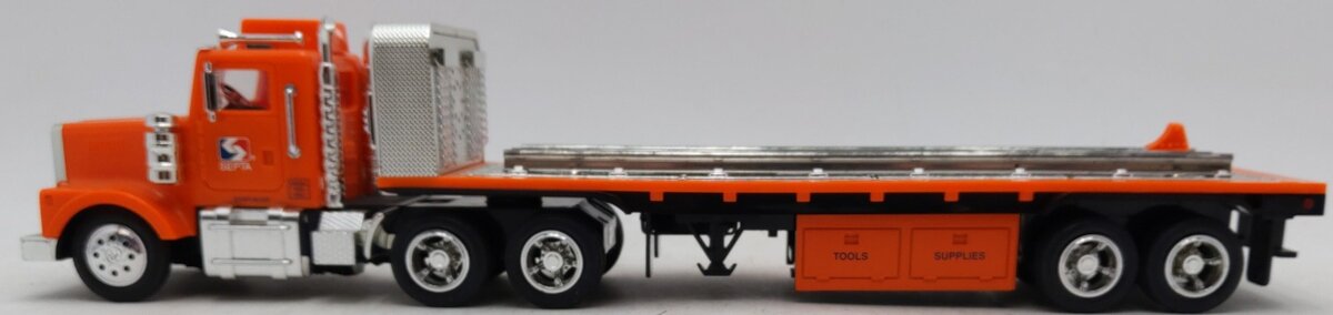Taylor Trucks 0226 18 Wheel Truck & Flatbed EX