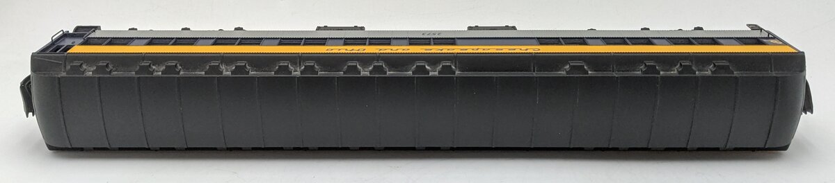 Lionel 6-19090 O Gauge Chesapeake and Ohio Heavyweight Diner Car #2573 EX