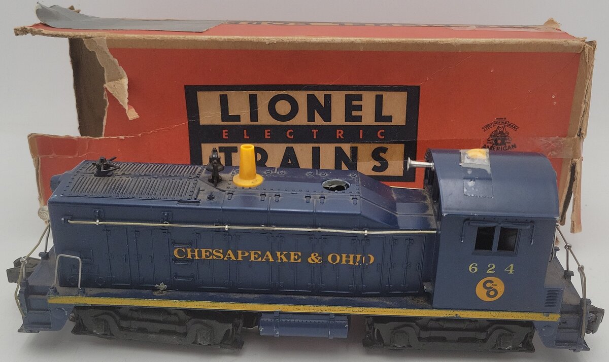 Lionel 624 Vintage O Chesapeake & Ohio NW-2 Powered Diesel Locomotive/Box