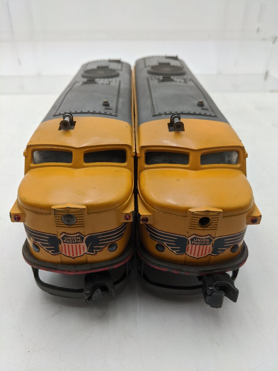 Lionel 2023 Vintage O Union Pacific Alco AA Diesel Locomotive Set