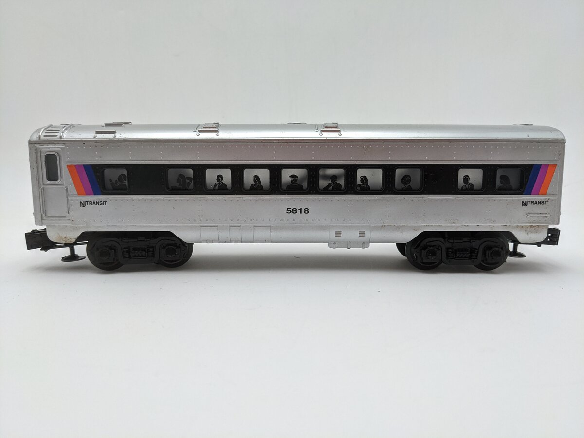 Lionel 6-35238 O Gauge NJ Transit Coach Car #5618 EX