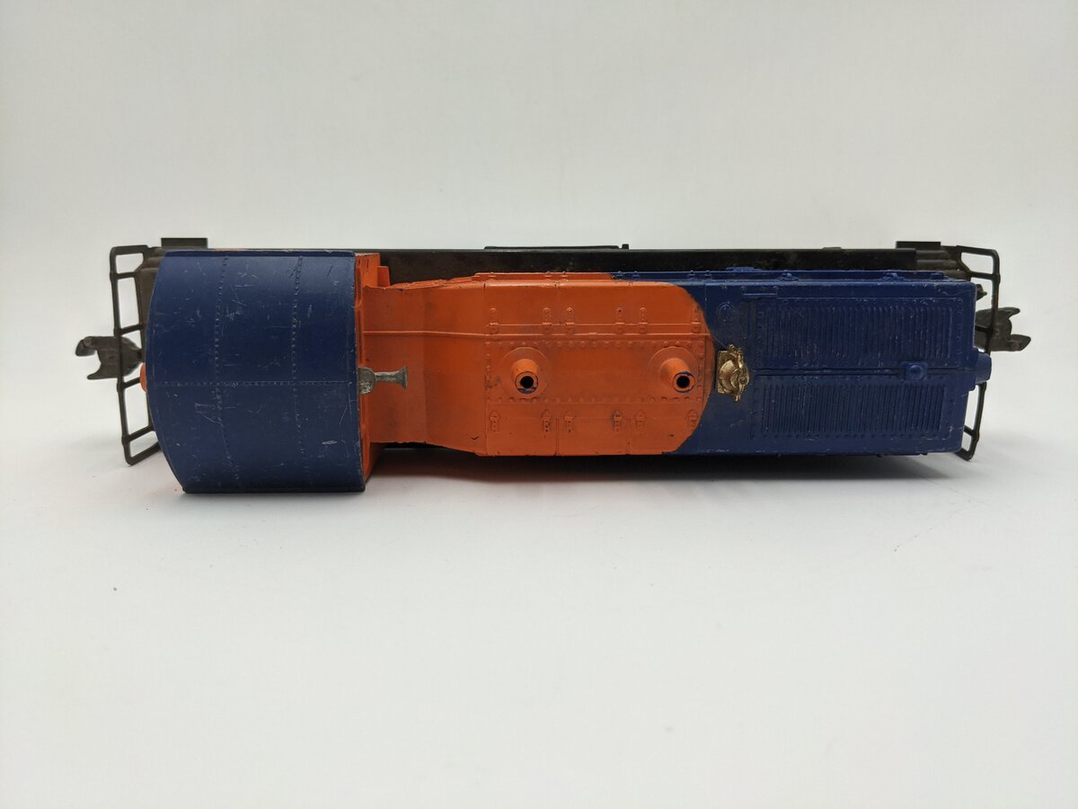 Lionel 611 Vintage O Jersey Central NW-2 Powered Diesel Locomotive