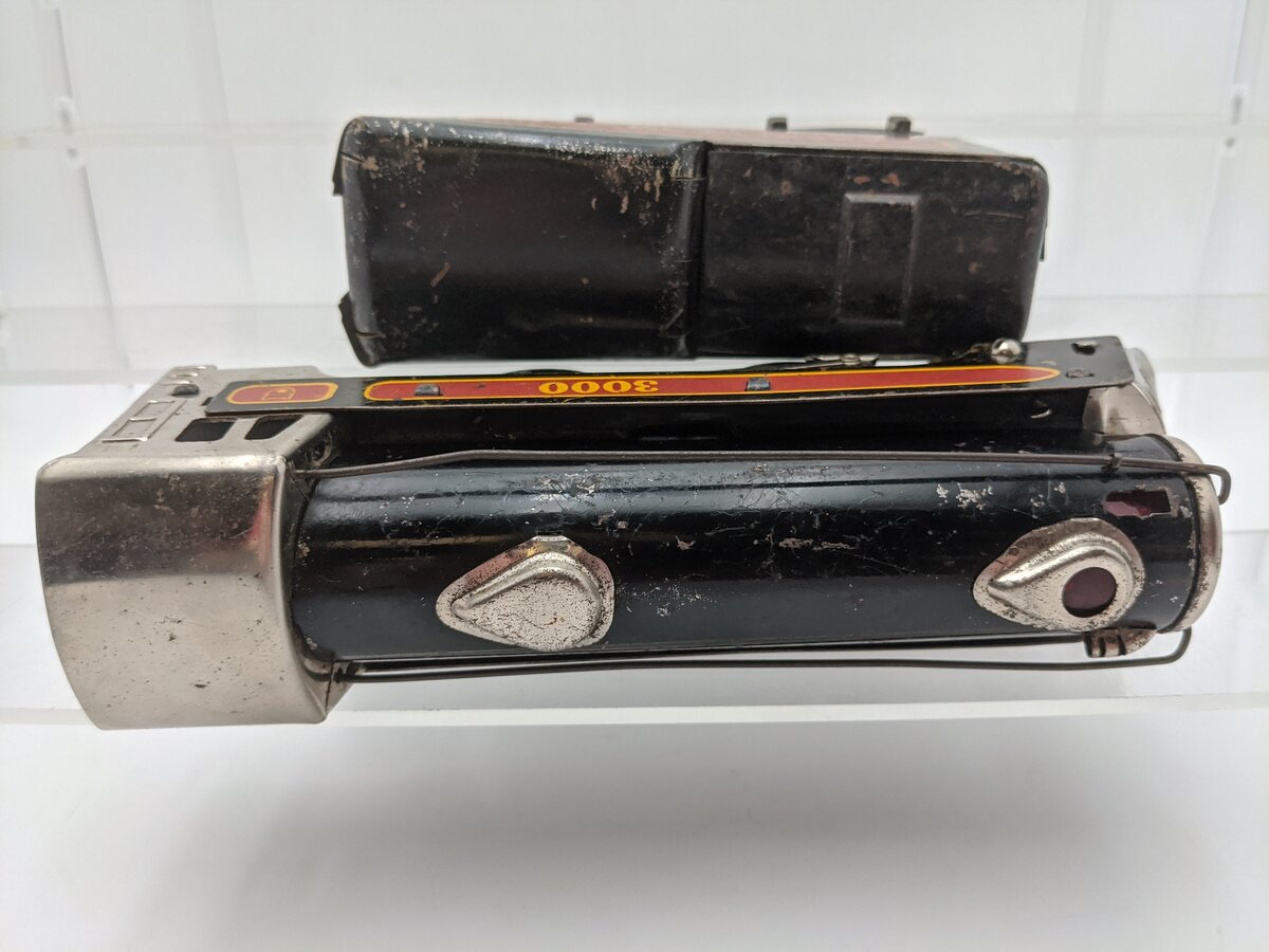 Marx 3000 Vintage O Canadian Pacific 2-4-2 Steam Locomotive with Tender VG
