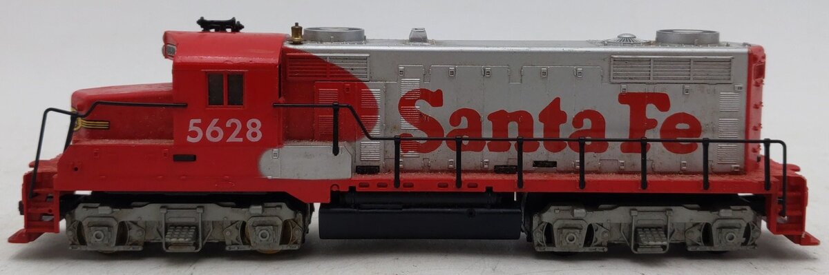 Tyco 5628 HO Scale Santa Fe GP20 Diesel Engine #5628 VG