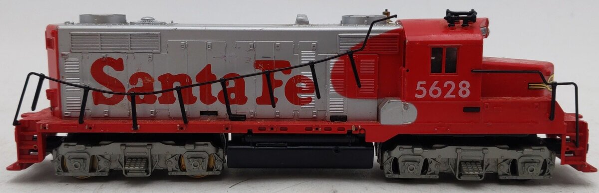 Tyco 5628 HO Scale Santa Fe GP20 Diesel Engine #5628 VG
