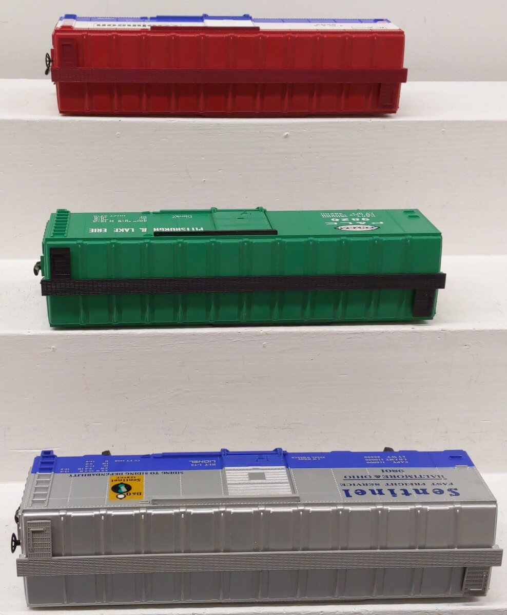 Lionel O Gauge Assorted Boxcars 6-9803, 6-9801, 6-9826 [3] VG/Box