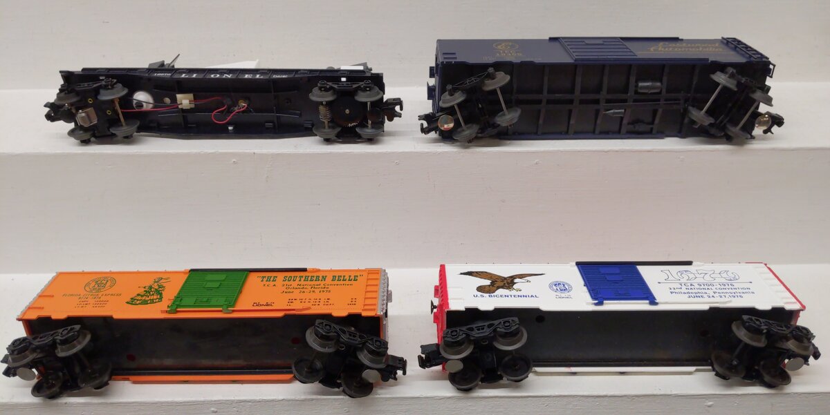Assorted O Gauge Freight Cars 6-9774, 19355, 6-16670, 6-9779 [4] EX/Box