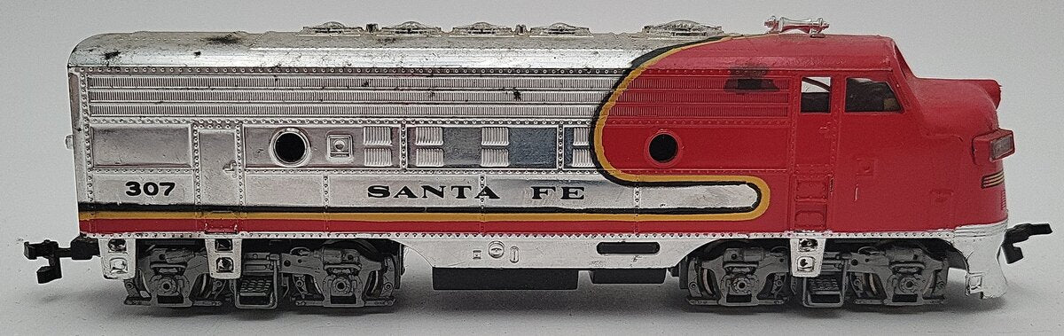 Bachmann 61502 HO Santa Fe F9 Powered Diesel Locomotive #307 VG