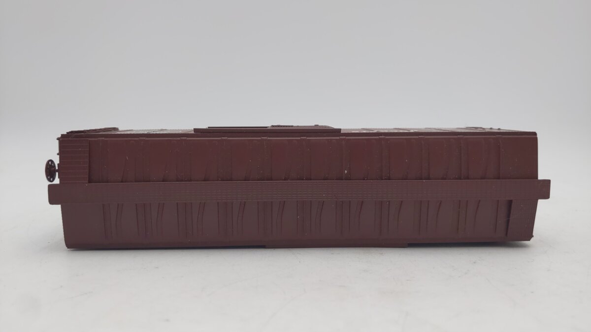 American Models 1142 S Gauge Rock Island 40' Box Car #22184 (Hi-Rail) EX/Box