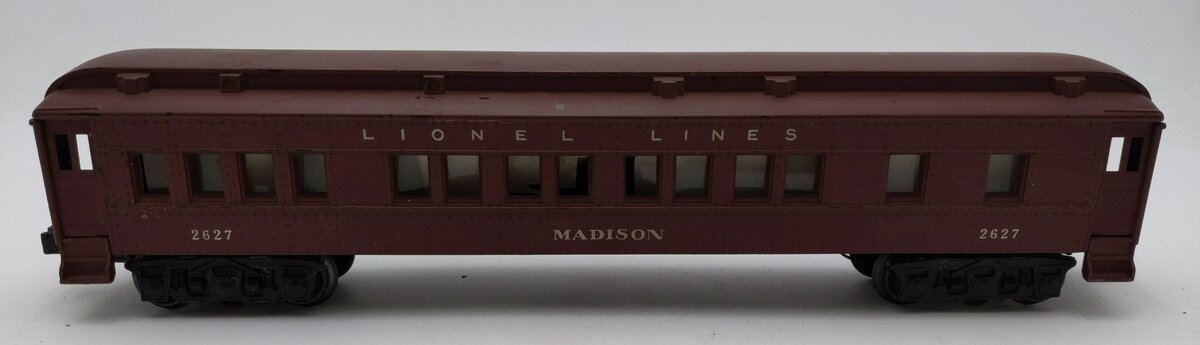 Lionel O Gauge Vintage Lionel Lines Madison Passenger Car 2627 - 3 Rail EX