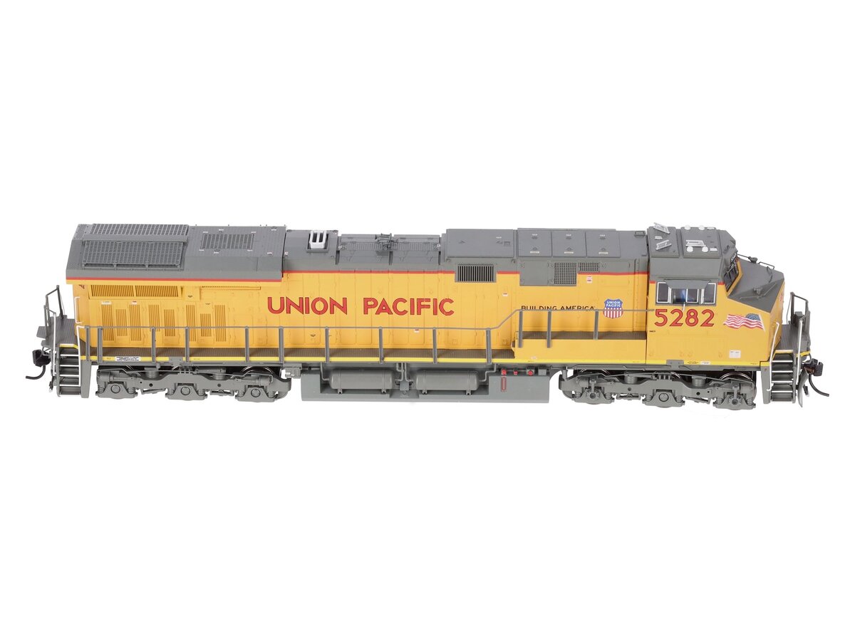 Broadway Limited 8544 HO UP GE ES44AC Diesel Locomotive #5282 w/ Sound/DC/DCC EX/Box