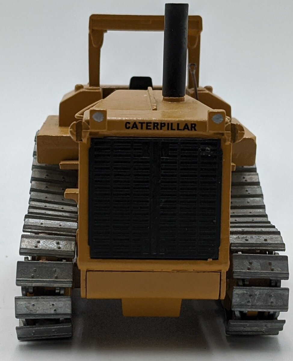 Conrad  1:50 CAT D10 Tractor - Custom Pull Tractor w/Metal Tracks