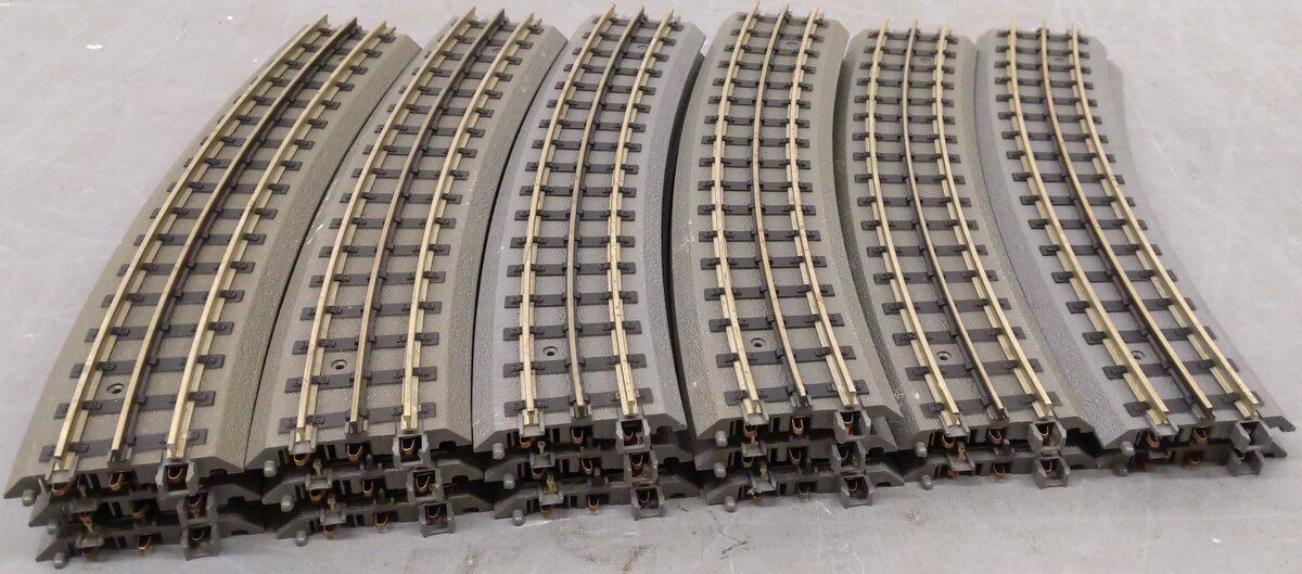 MTH 40-1002 O-31 Realtrax Track Full Curve Sections (16) EX
