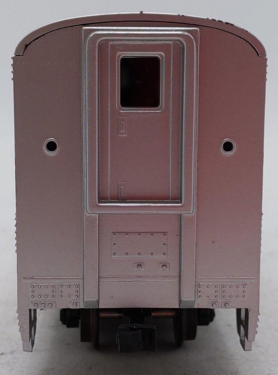American Models S Amtrak Superliner Phase II Diner Passenger Car EX