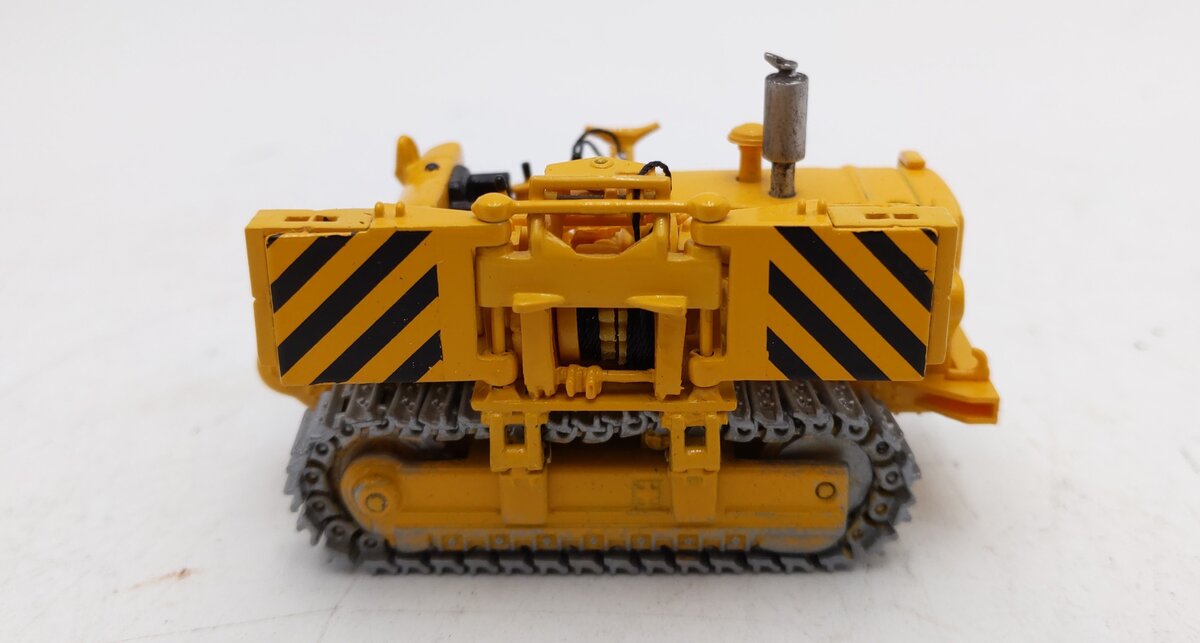 First Gear 80-0317 HO Scale (1:87) International TD-25 Crawler with Side Boom VG/Box