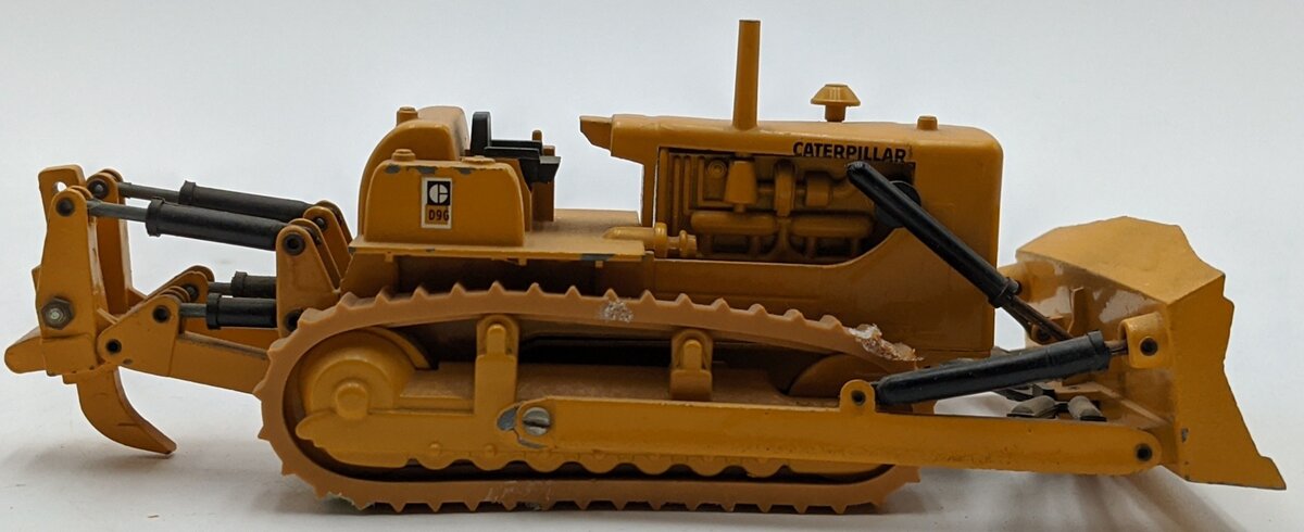 Gescha 1:50 Caterpillar D9G Bulldozer W/Ripper EX