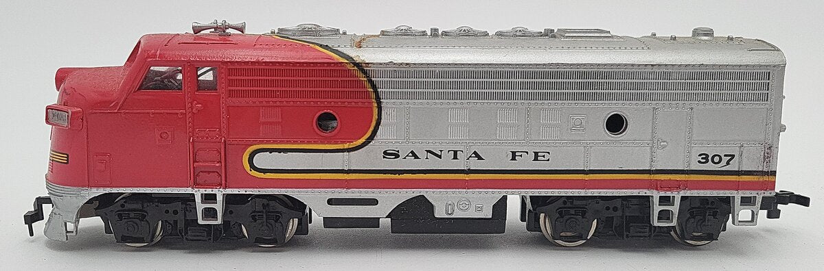 Bachmann 61502 HO Santa Fe F9 Powered Diesel Locomotive #307 VG