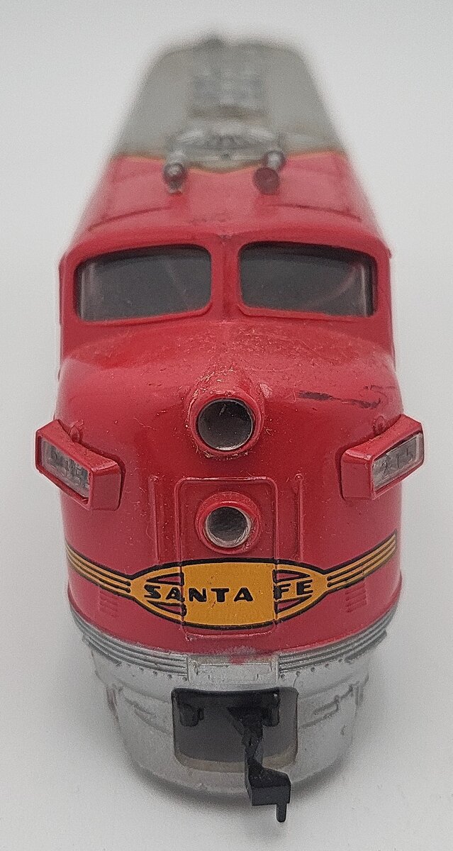 Bachmann 61502 HO Santa Fe F9 Powered Diesel Locomotive #307 VG