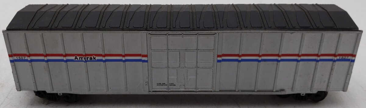 American Models 1507 S Scale Amtrak RTR Boxcar #1507 EX
