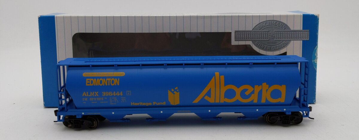 Bachmann 19138 HO Alberta/Edmonton 4 Bay Cylindrical Grain Hopper LN/Box