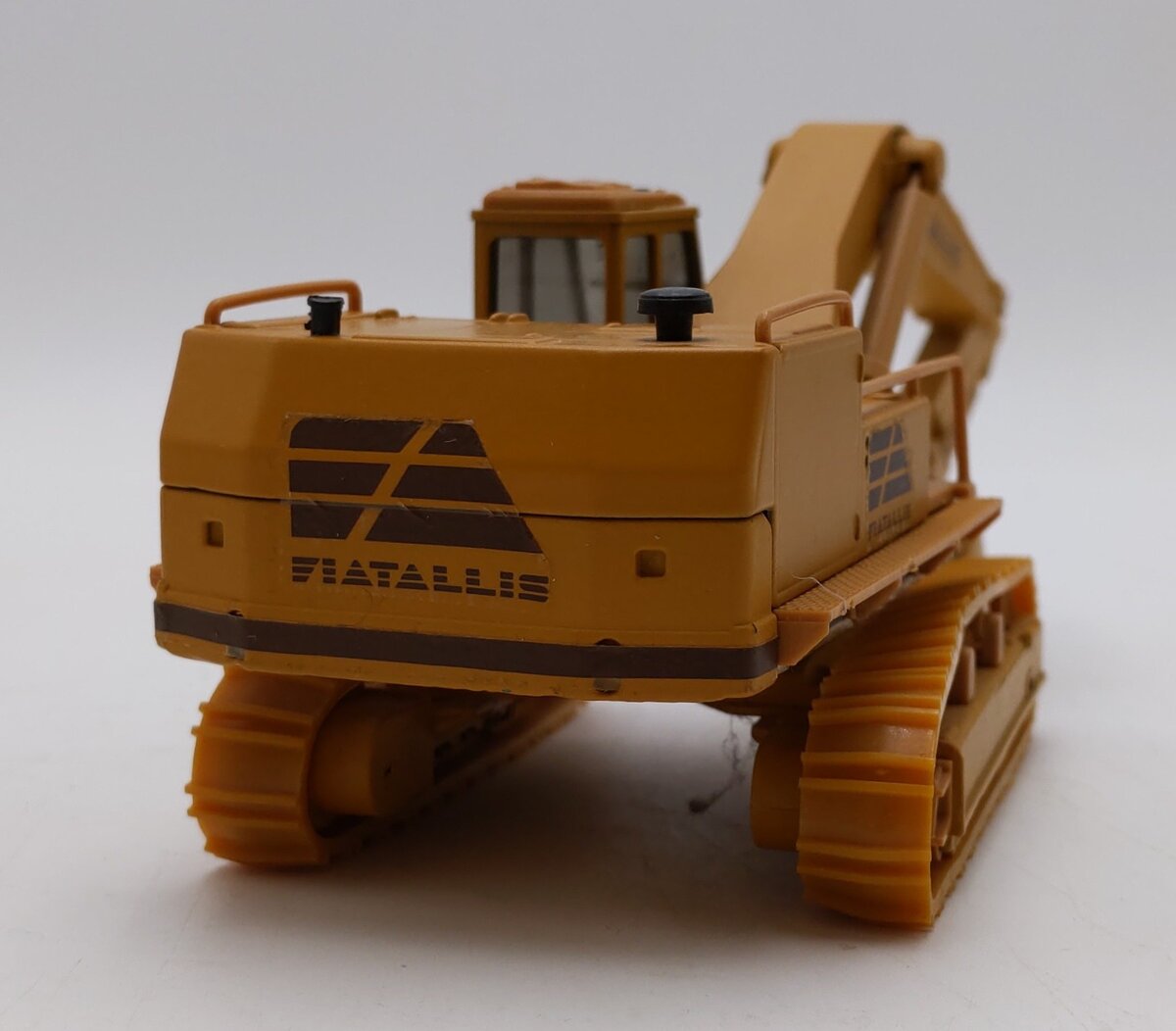 Old Cars 610 1:50 Scale Fiat Allis FE45 Excavator NEW