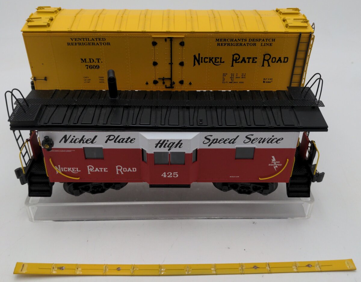 Assorted O Gauge Freight Cars [2] VG