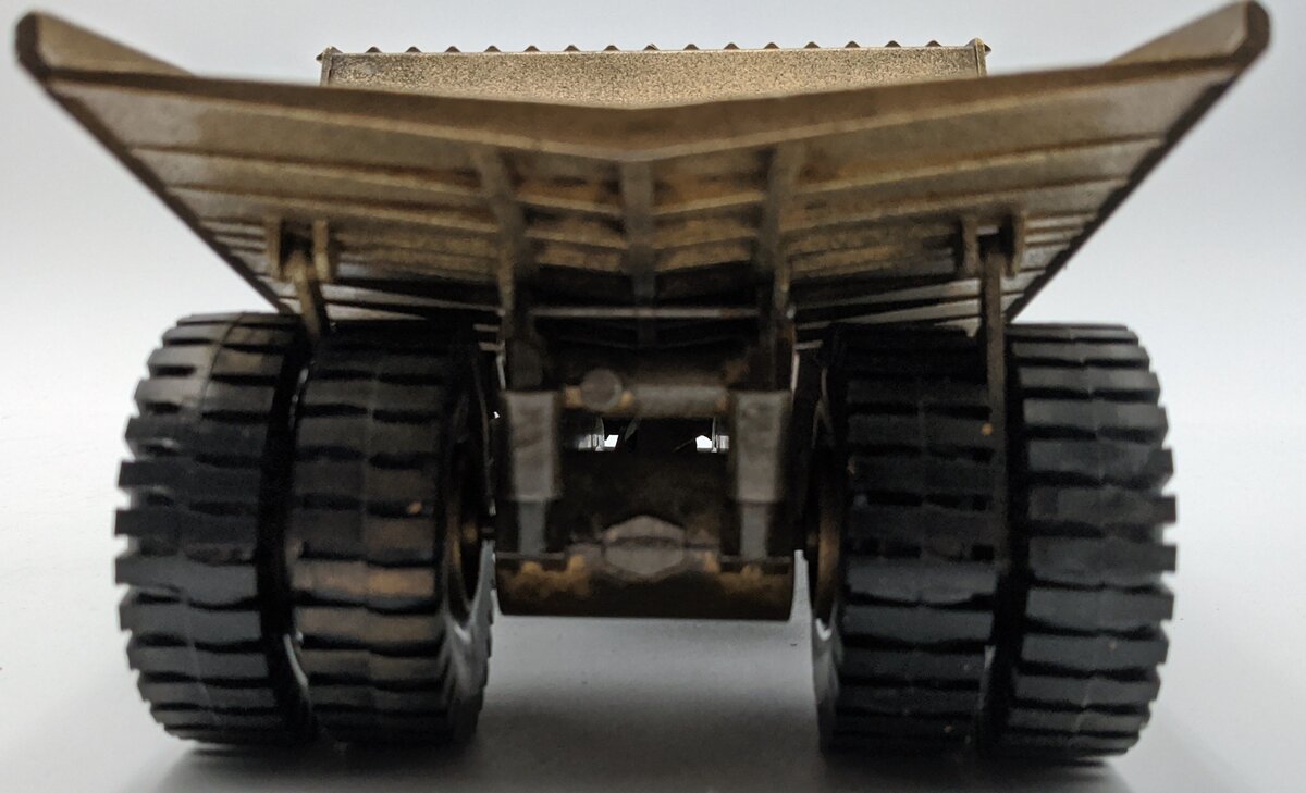Conrad 272 1:50 Scale Wabco HaulPak Dump Truck