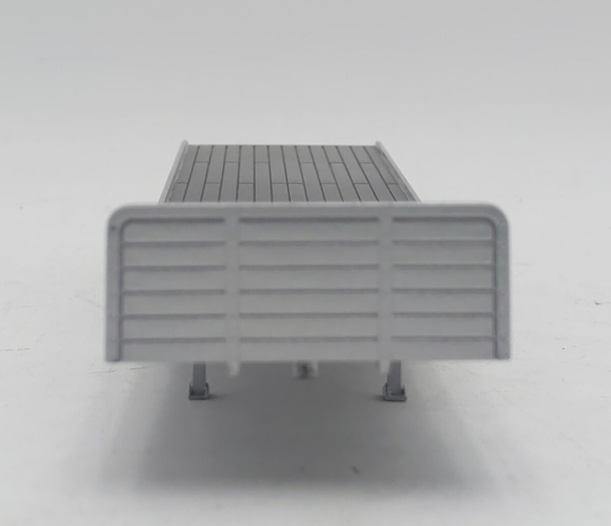 1:50 Scale Die-Cast Tri-Axle Flatbed Trailer LN