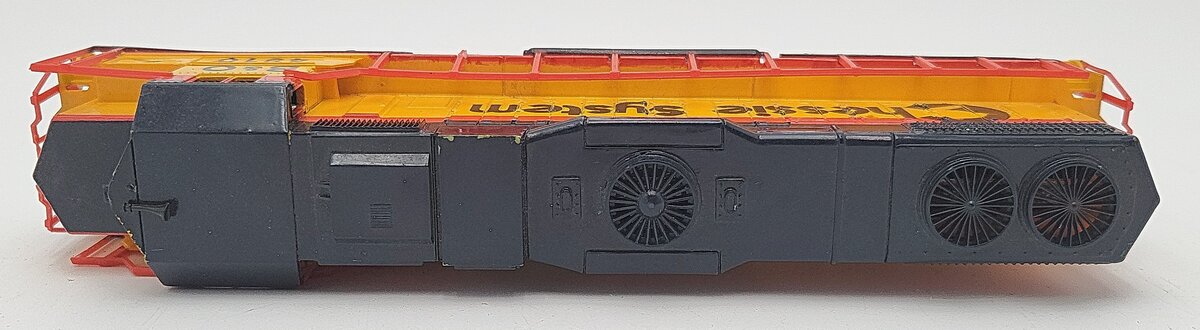 Life Like 8288 HO Chessie GP-38 Low-Nose Diesel Locomotive #4810 VG