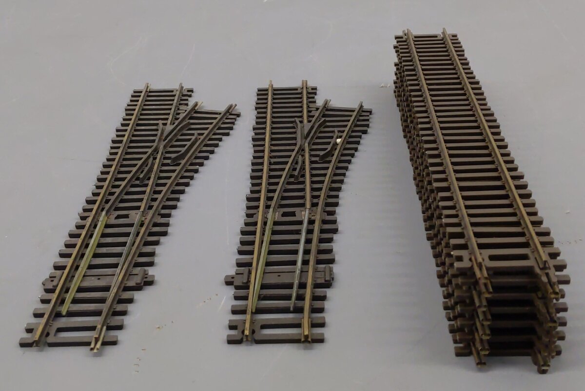 American Models S Scale Assorted Straight Track & Right Hand Switches [9] VG