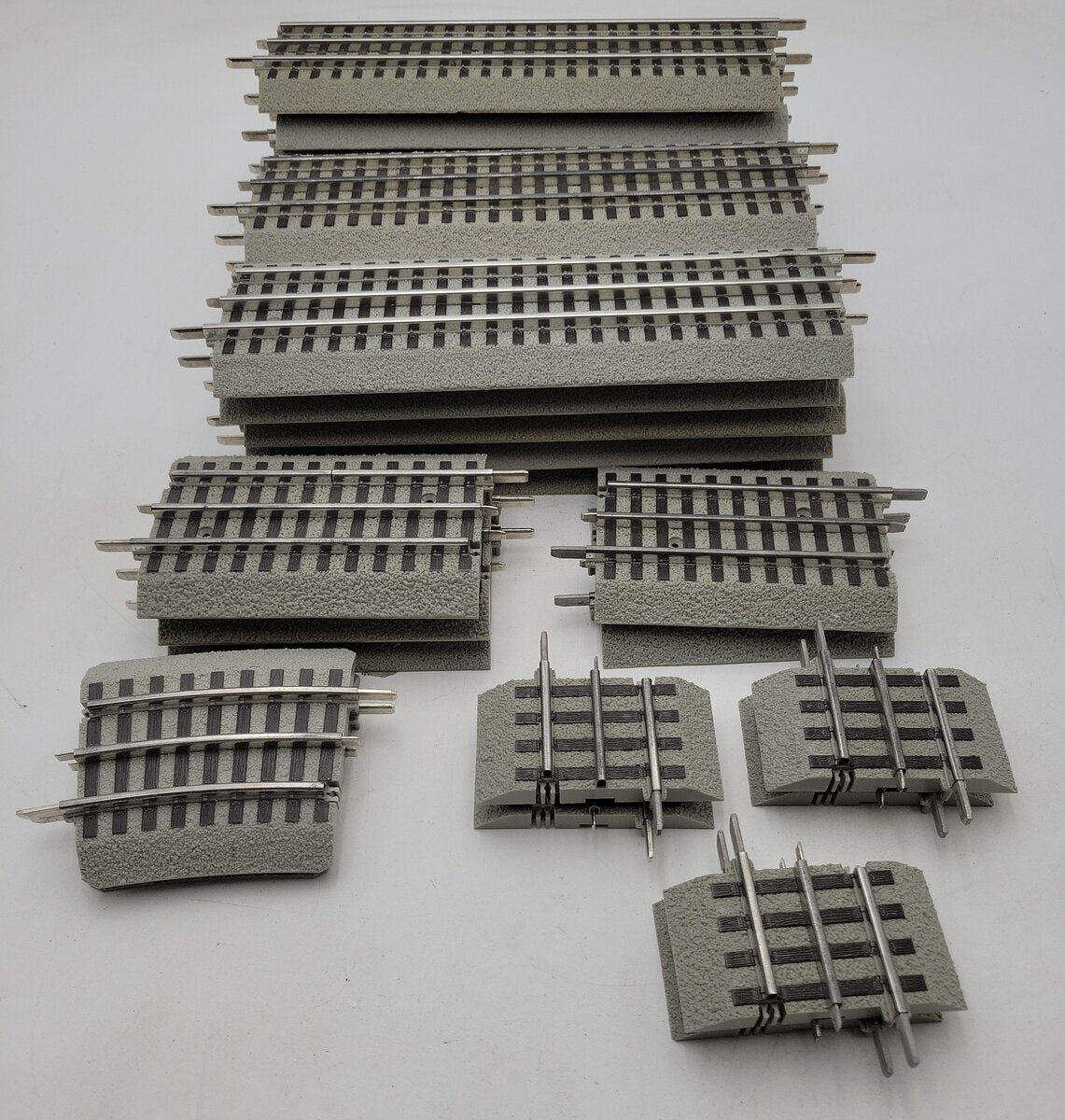 Lionel O Assorted FasTrack Sections [30] EX