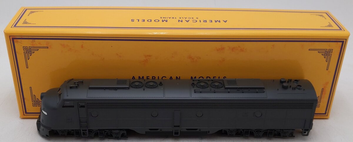 American Models S Scale Undecorated E8 Diesel Locomotive EX/Box