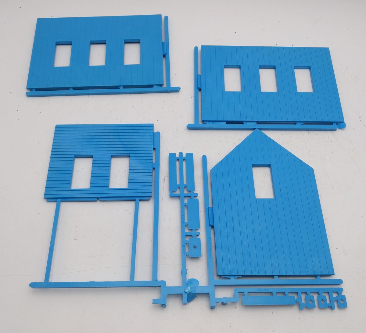 Piko 1993 Santas Work Shop Building EX/Box
