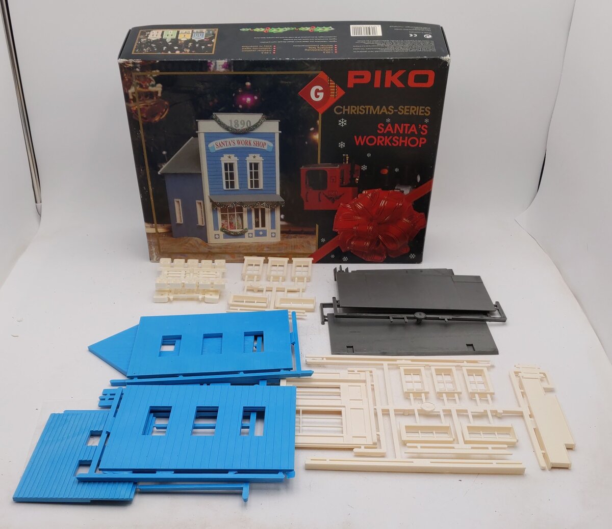 Piko 1993 Santas Work Shop Building EX/Box