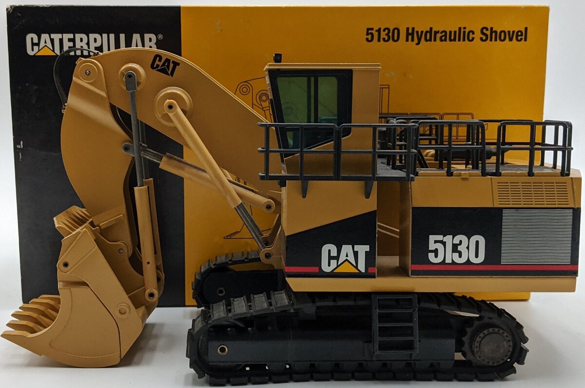 NZG 391 1:50 Cat 5130 Hydraulic Shovel NIB