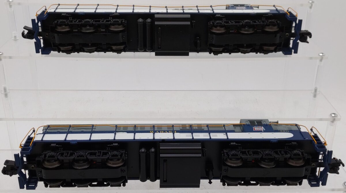 American Models TM10 S Gauge Wabash Diesel Locomotives (Set of 2) EX/Box