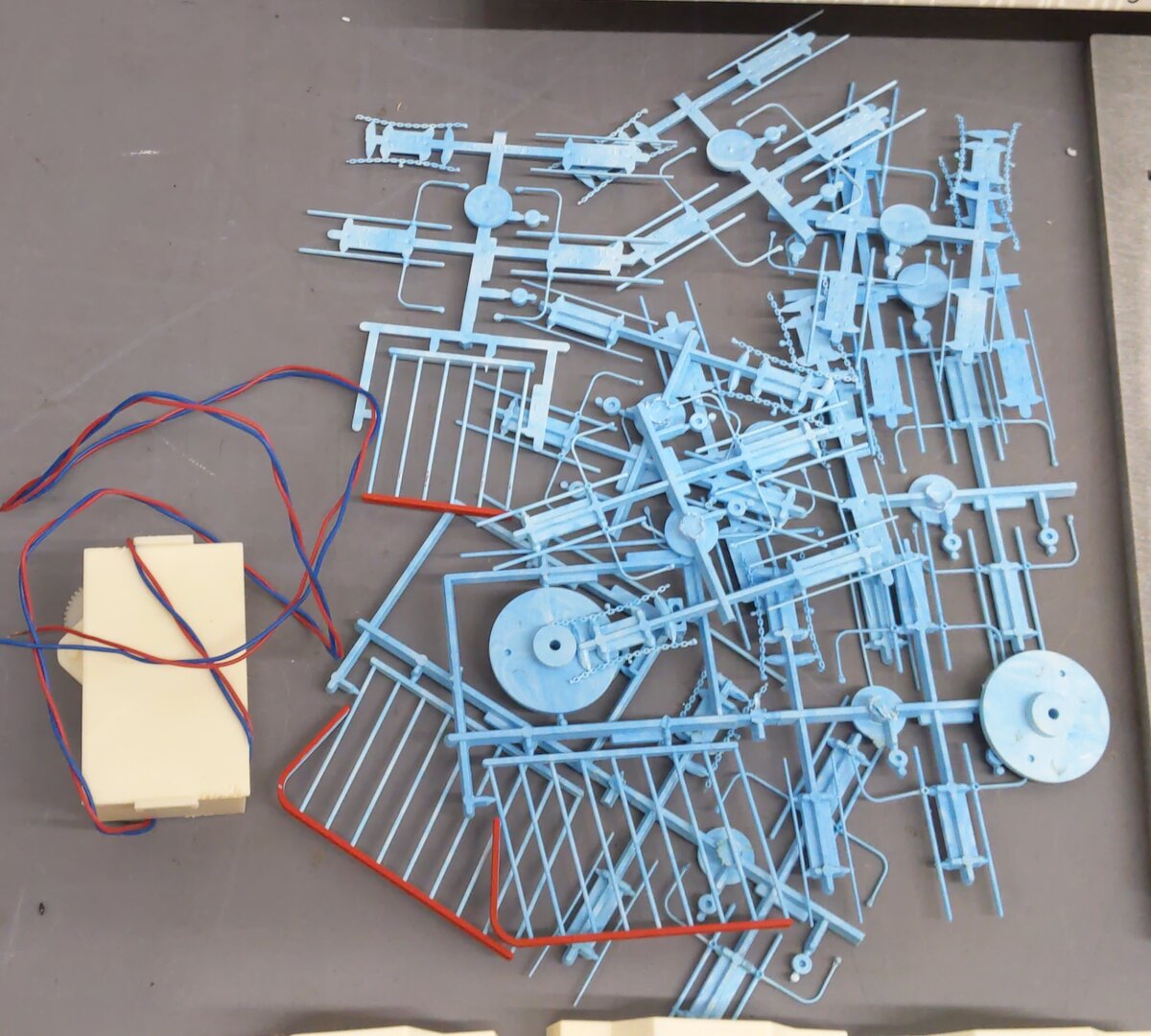 Piko 62101 G Wilson Bros. Circus Ferris Wheel Kit EX/Box